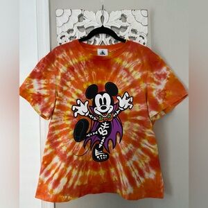 Disneyland Vampire Mickey Halloween 2024 tie dye spooky rare Tshirt
